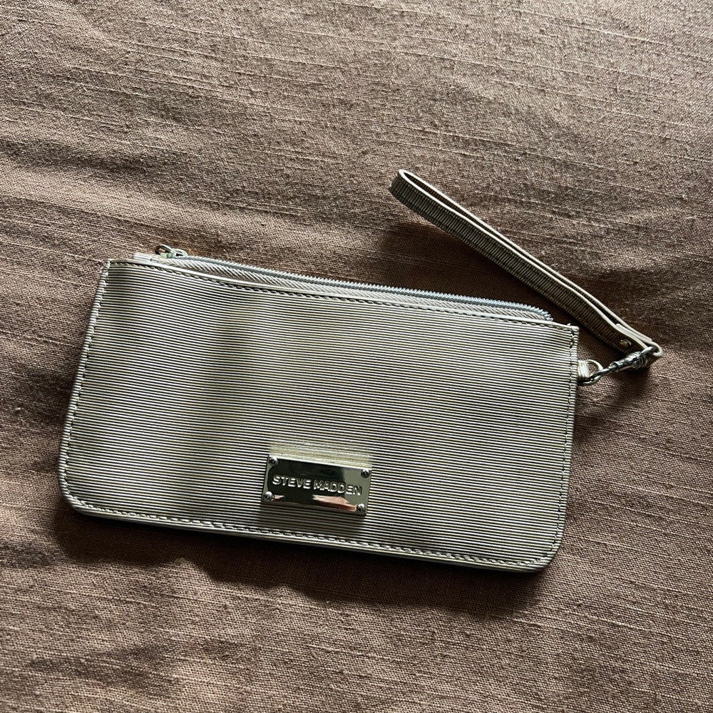 Steve Madden Silver Wristlet Clutch